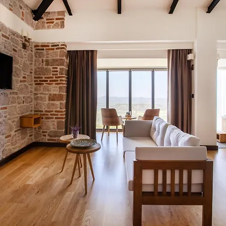 Marlo 12 Adult Only Hotel Ayvalı